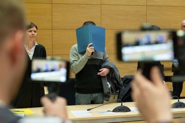 Germaniyada hamkasblarini yillar davomida zaharlab kelgan shaxs bir umrga qamaldi
