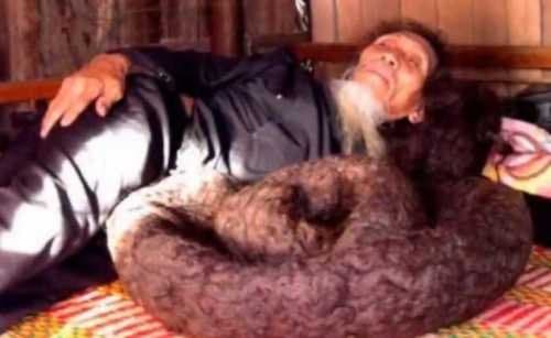 Дунёдаги энг узун соч эгаси Хитойда яшайди