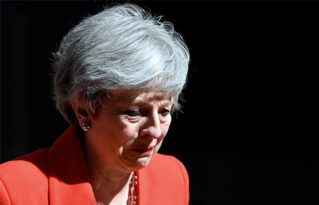 London ko‘z yoshlarga ishonmadi. Britaniya bosh vaziri nega iste’foga chiqdi?