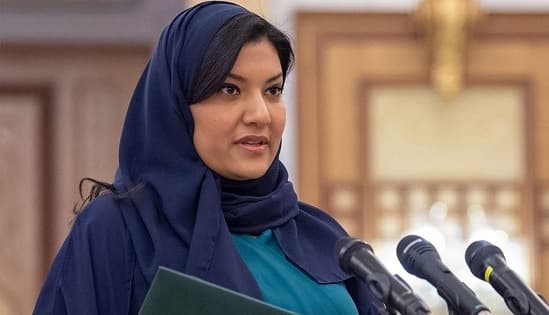 Ўзини суратга олган ишчини калтаклатган саудиялик малика 10 ойлик шартли қамоқ жазоси олган