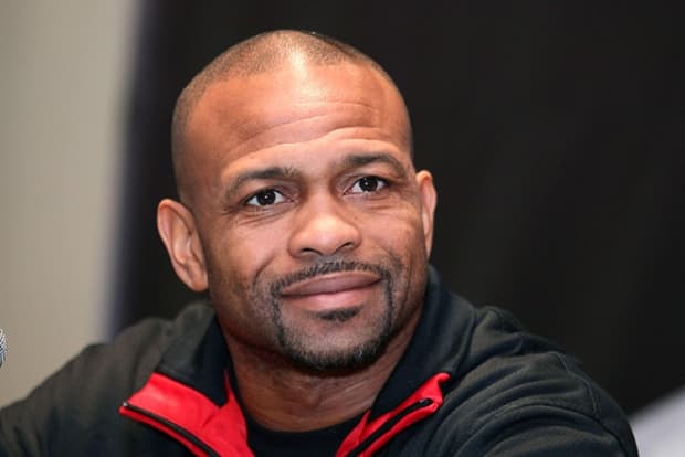 Roy Jons Antonio Tarver bilan aqlbovar qilmaydigan miqdordagi gonorar uchun jang qilmoqchi?