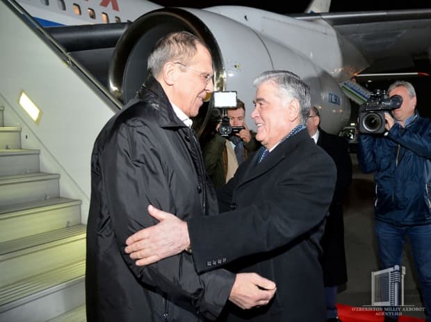 Sergey Lavrov Toshkentga keldi