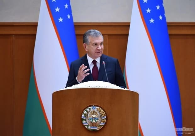Prezident: «O‘zingiz ayting, bu ahvolda biz qayoqqa boramiz?»