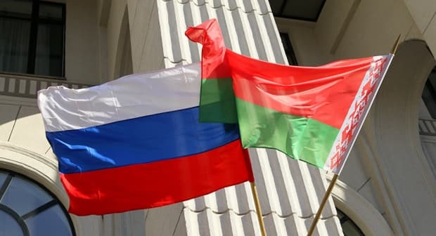 Россия ва Беларусда ягона валюта қачон жорий этилиши маълум бўлди