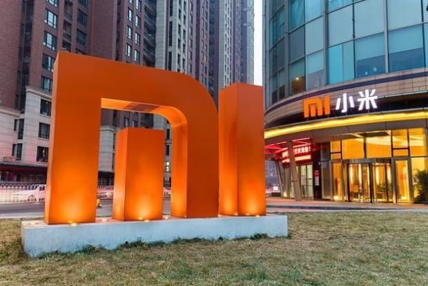 Xiaomi Хитойдаги барча дўконларини бир ҳафтага ёпди