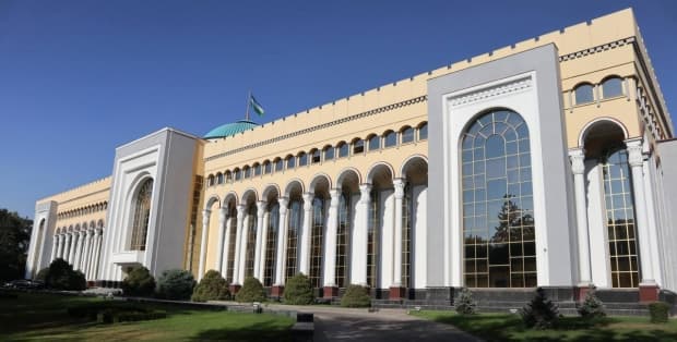 Ташқи ишлар вазирлиги ўзбекистонликларга Хитойга бормасликни сўради