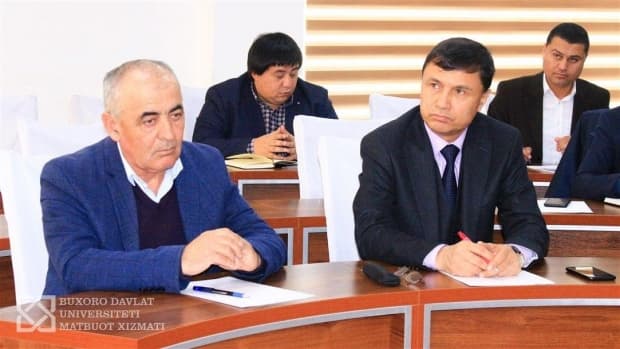 Бухорода Президентимизнинг 5 ташаббус ижроси борасида "Китобхонлик кечаси" бўлиб ўтди