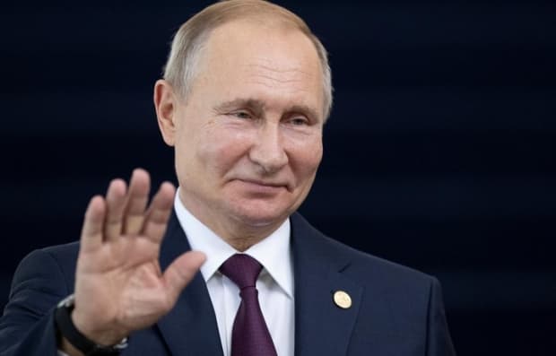 Путинни «олий ҳукмдор» деб аташ таклифи берилди