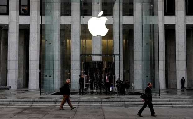 iPhone 11 ва iPhone 11 Pro га талаб юқори бўлгани учун Apple рекорд даражада даромад олди