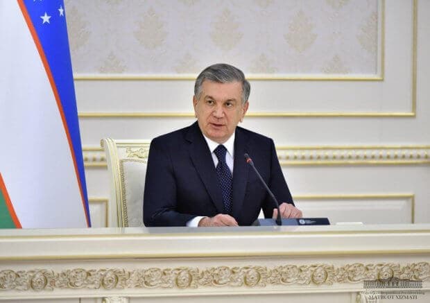 Президент тадбиркорларни қўллаб-қувватлаш учун янги фармонга имзо чекди