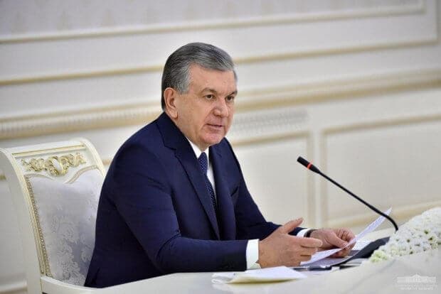 «Бугун темир интизом талаб этилади» — Президент карантин тартибларини бузаётганларни танқид қилди