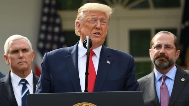 Трамп ОАВни коронавирус мавзусида ваҳима тарқатмасликка чақирди