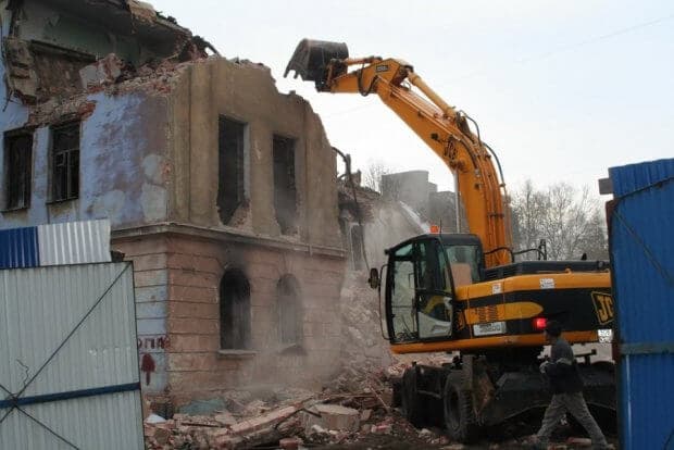 Кўчмас мулкни олиб қўйилиши ва компенсация беришга доир саволларга жавоб берилди