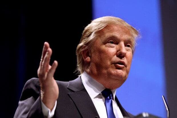 Трамп: Пандемияга қарши курашнинг Швеция усули АҚШда 2 млн ўлимга олиб келар эди