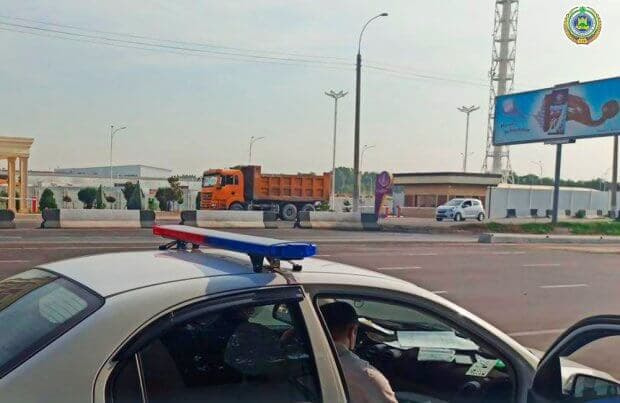 Toshkentda motosikl va yuk avtomobili ishtirokidagi YTHda motosiklchi halok bo‘ldi