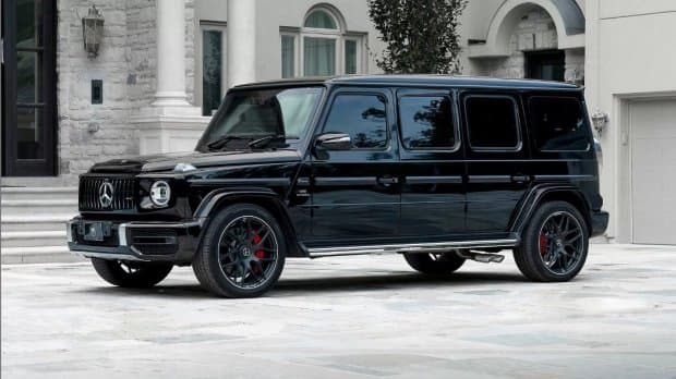 Mercedes-AMG G63 ўқ ўтказмайдиган лимузинга айлантирилди (видео)