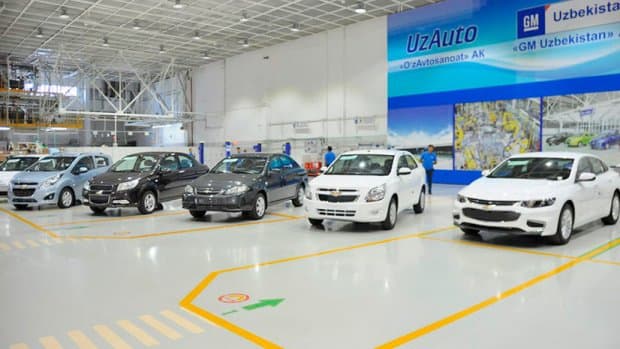 UzAuto Motors автомобиллар нархини пасайтириш имконсиз эканлигини маълум қилди