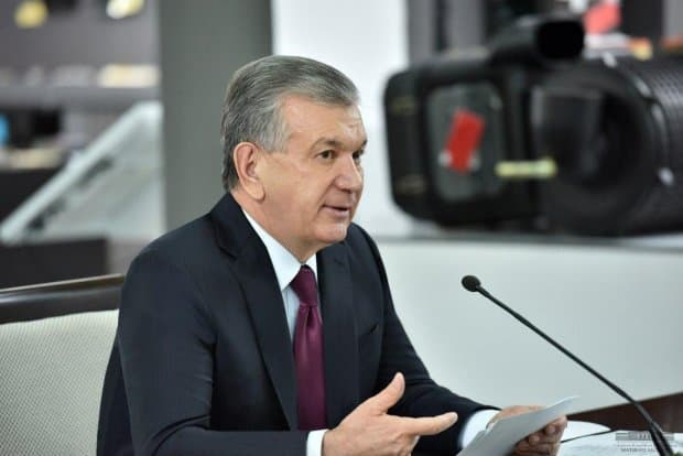 Президент ишлаб чиқарилаётган автомобиллар таннархини камайтириш зарурлигини таъкидлади