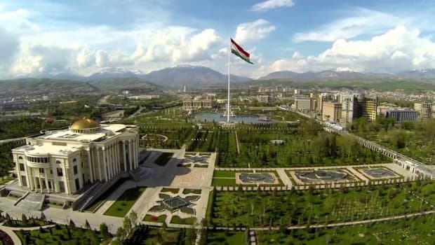 Тожикистон ўз ерларини Хитойга бермоқда