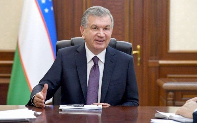 Президент фармони: баъзи давлатлар фуқаролари учун виза бекор қилинади