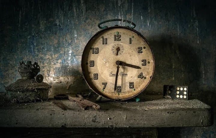 Кексайганда вақт тезроқ ўтади. Уни секинлаштириш учун нима қилиш керак?