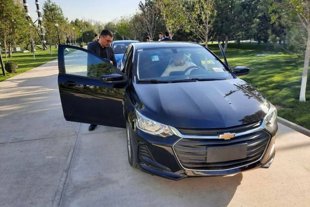 Chevrolet Onix турли соҳа вакиллари ва блогерлар иштирокида синовдан ўтказилди