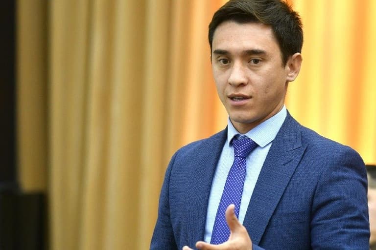 Диёр Имомхўжаев: Фақат калласи йўқ кишиларгина бу ўзгаришларни Самвел Бабаян билан боғлади