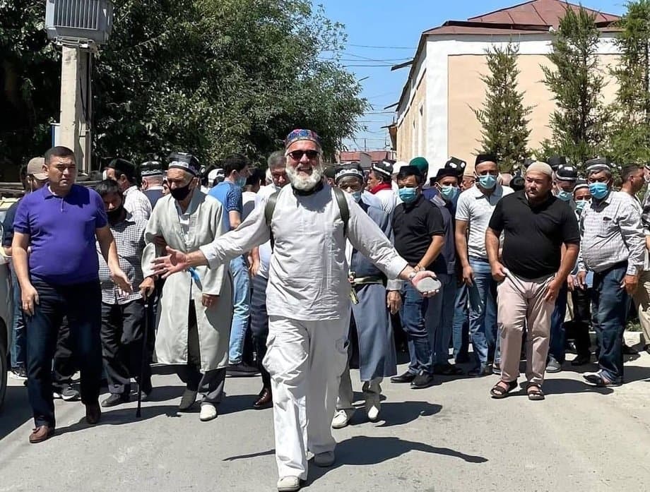 Taniqli turk aktyorini O‘zbekistonga qanday shamollar uchirdi?