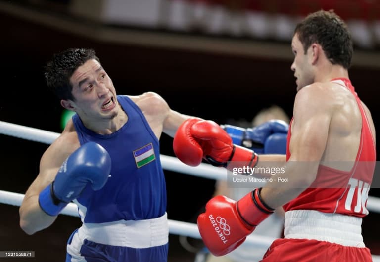 Tokio—2020. Elnur Abduraimov tojikistonlik bokschini mag‘lub etib, chorak finalga yo‘l oldi