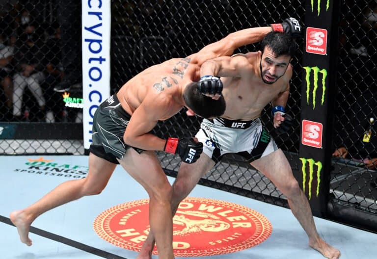 Zarrux Adashev amerikalik raqibini mag‘lub etib, UFC’dagi ilk g‘alabasini qo‘lga kiritdi