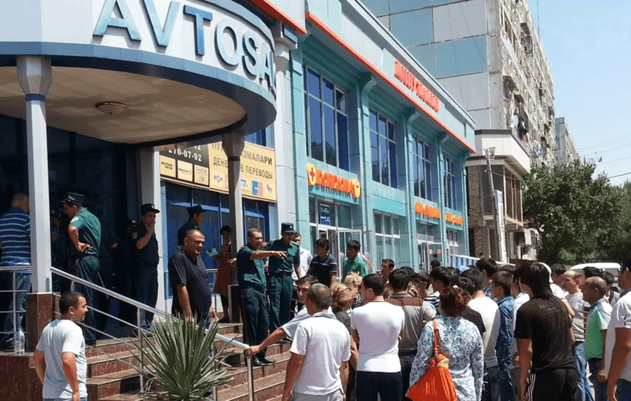 Mashina sotib olishga navbat haddan tashqari ko‘payib ketdi