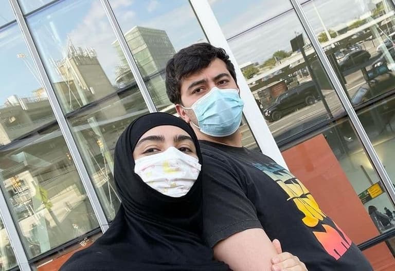 Gulchehra Eshonqulova, eşiyle arasında 13 yaş fark olduğu söylentilerinden yorulduğunu söyledi