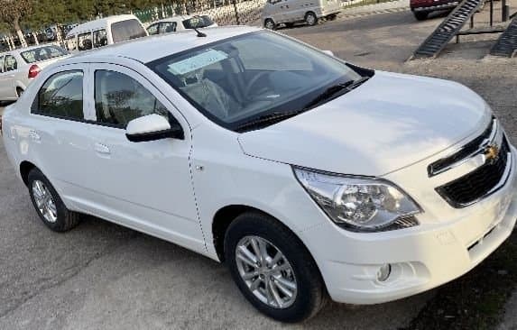 UzAuto Motors’ga savol: Avtomagnitolasiz «Cobalt»ni texnik soz deb atash mumkinmi?