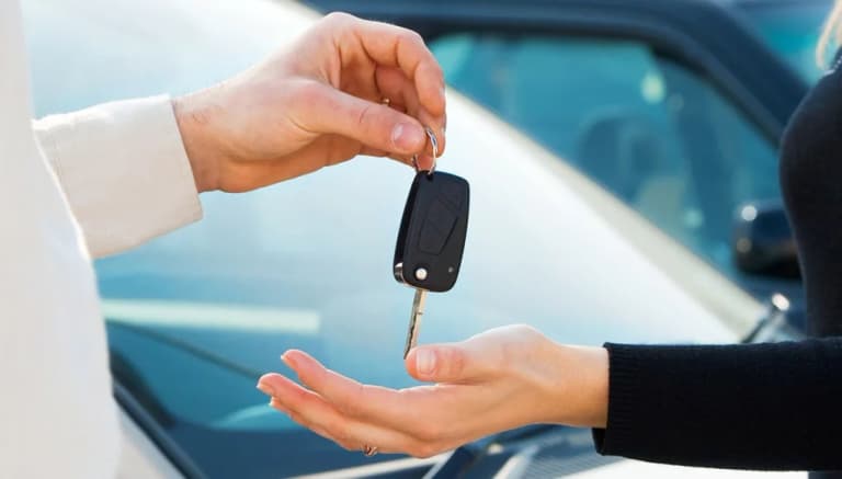 Автомобилни аукцион орқали ижарага беришда шартномани нотариал тасдиқлаш бекор қилинди