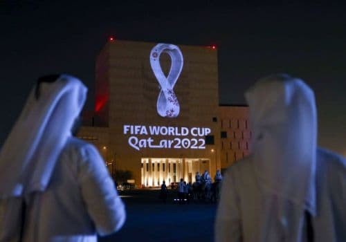 Qatarliklar 5 yulduzli suzib yuruvchi mehmonxona xizmatidan foydalanmoqchi (foto)