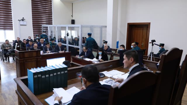 Sudda Nukusdagi tartibsizliklar bo‘yicha ayblanuvchi Tajimuratovga 18, Qallixanovaga 11 yil so‘raldi