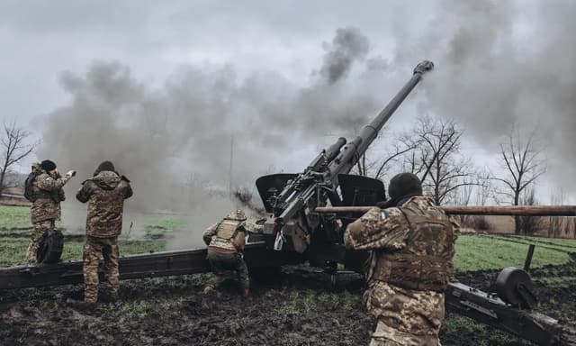 НАТО: Россия қўшинлари Украина қарши ҳужумига тайёргарлик кўрмоқда