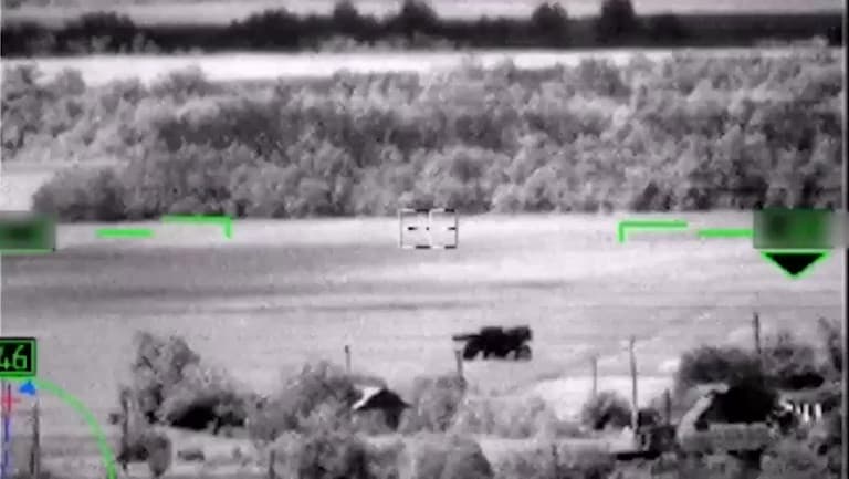 Россия Украинада Леопард танкларини эмас, комбайнларни йўқ қилган бўлиши мумкин (видео)