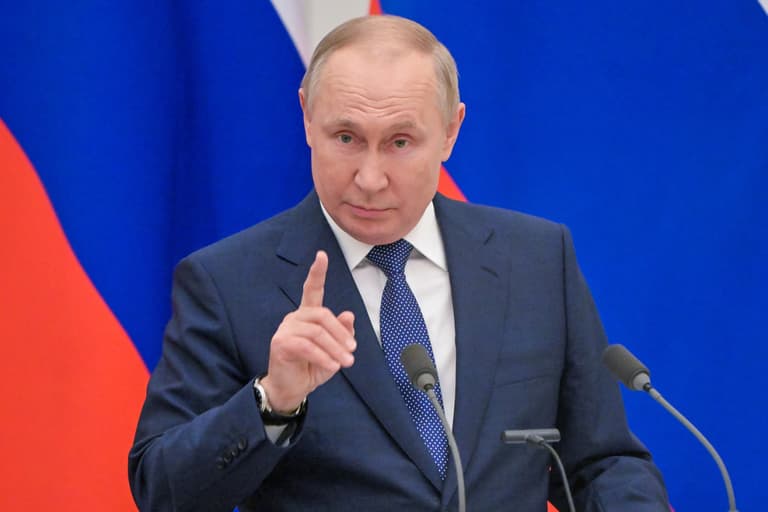 Putin “Vagner” guruhi haqida gapirdi
