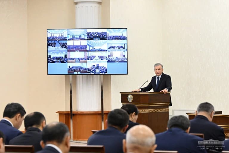 Prezident Ai-80 benzinidan voz kechish masalasini uzil-kesil hal qilishni topshirdi