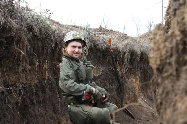 Россия Авдийивкада 16 минг аскар йўқотгани ҳақида ёзган ҳарбий мухбир жонига қасд қилди