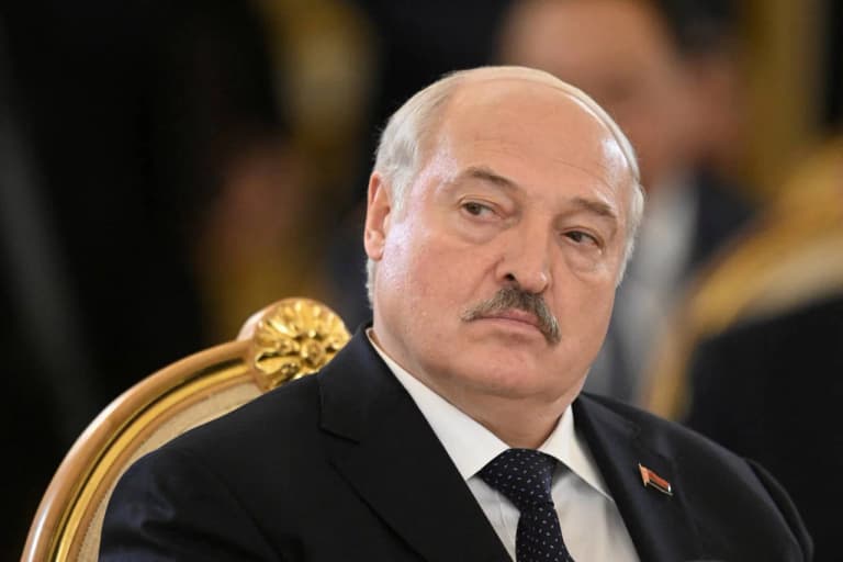 Lukashenko uni diktator deb ataydiganlarga munosabat bildirdi