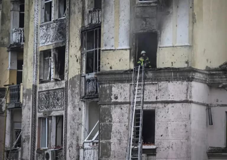 Rossiya Ukraina poytaxtiga 31 ta raketa uchirdi