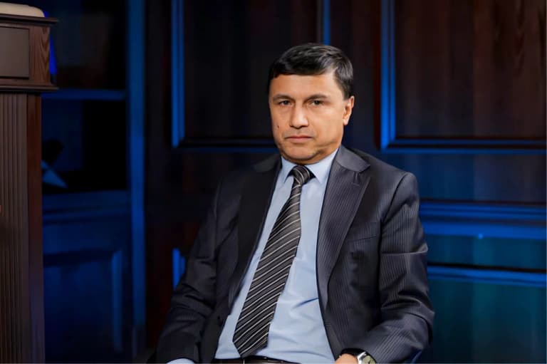 Невропатолог олим Зарифбой Ибодуллаев: “Тез асабийлашадиган кишиларга рўза тутишни тавсия қиламан”