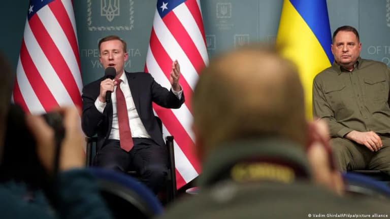 Baydenning maslahatchisi Kiyevda ukrainaliklarni «AQSHga ishonishga» chaqirdi