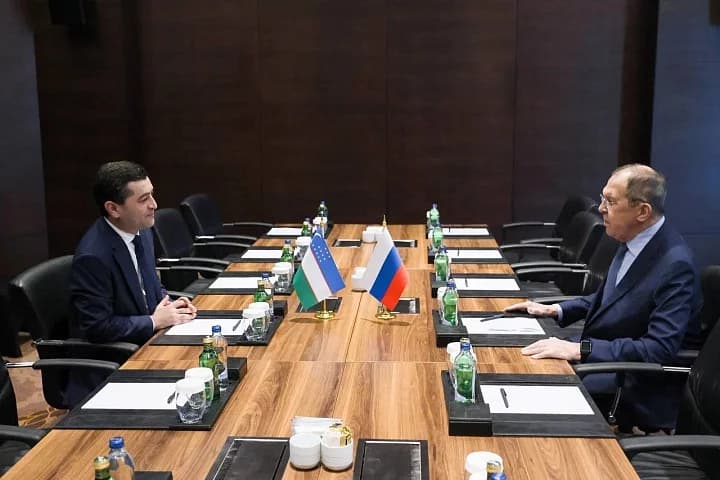 Россия ва Ўзбекистон ташқи ишлар вазирлари учрашди