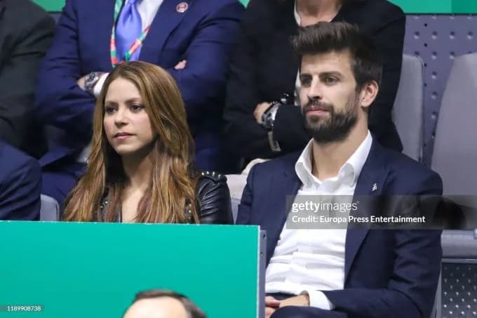 Shakira Jerar Pike uchun faoliyatida to‘xtalish qilganini tan oldi