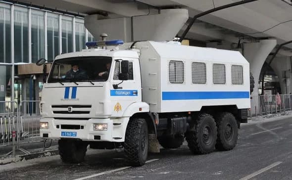 Qidiruvda bo‘lgan o‘zbekistonlik Rossiyadan Turkiyaga ekstraditsiya qilindi