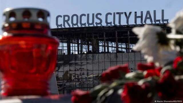 Rossiyaliklarning yarmi «Krokus»da «Ukraina izi» borligiga ishonyapti