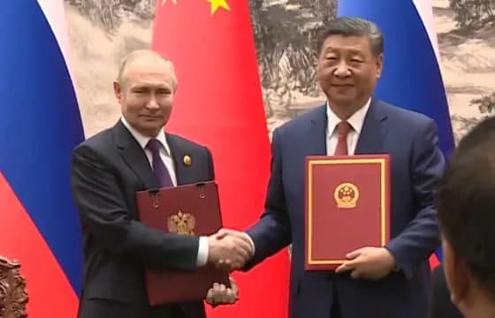 Путиннинг Хитойга ташрифи. У деярли барча йирик амалдорларини ўзи билан олиб келди